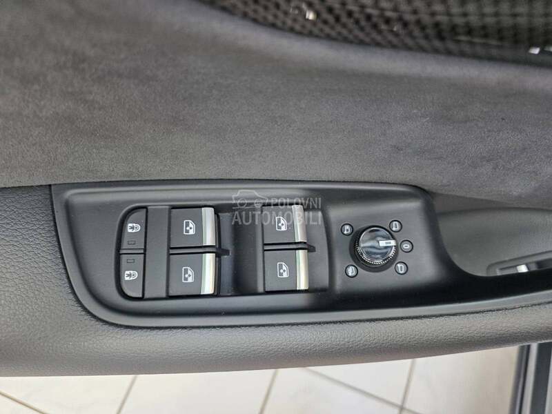 Audi Q8 S-line Compet. Plus