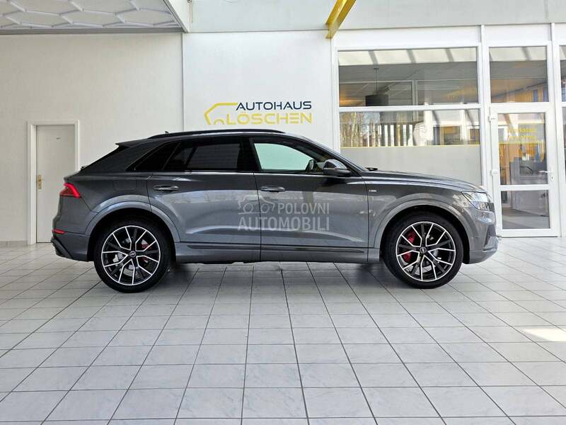 Audi Q8 S-line Compet. Plus