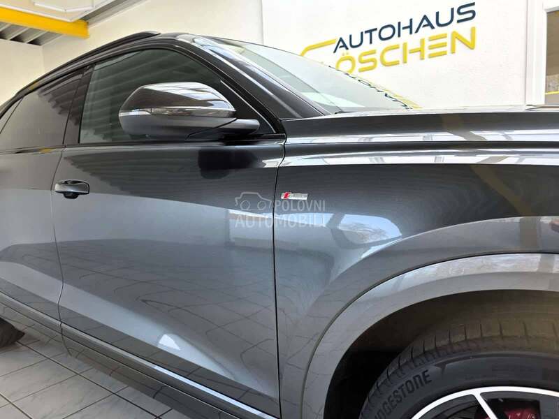 Audi Q8 S-line Compet. Plus