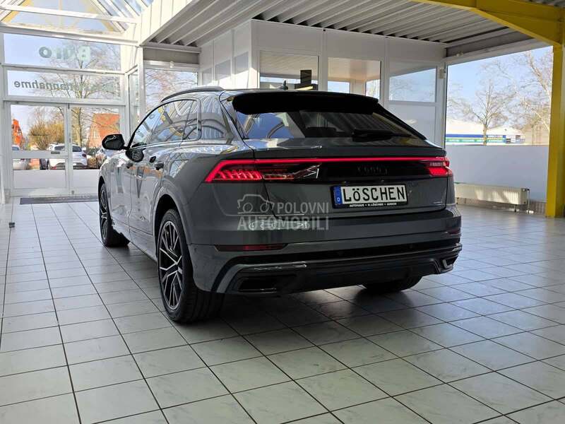 Audi Q8 S-line Compet. Plus
