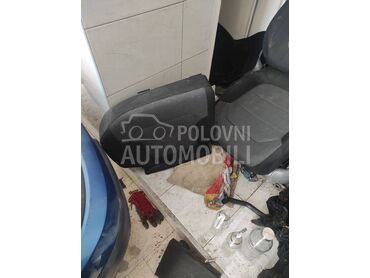 Lajsna tapaci nebo za Volkswagen Passat B7