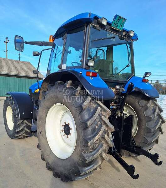 New Holland TM155