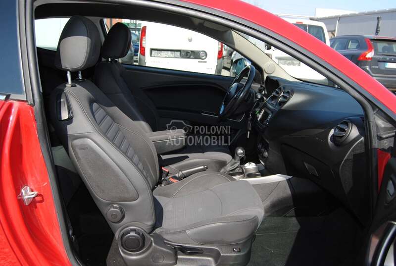 Alfa Romeo MiTo 1,4 TBI AUTOM. CH