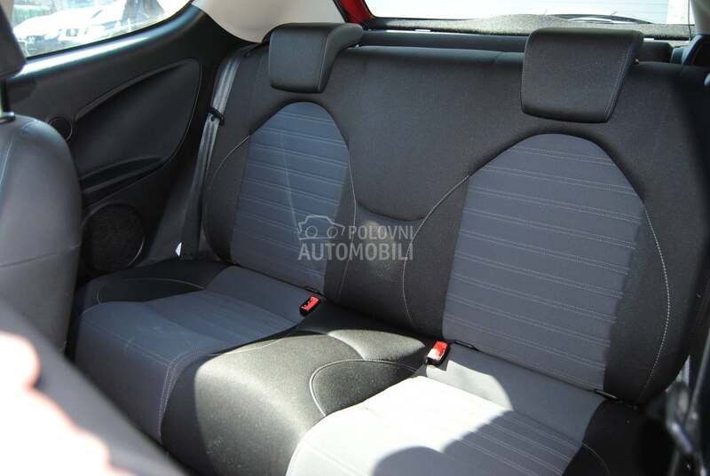 Alfa Romeo MiTo 1,4 TBI AUTOM. CH