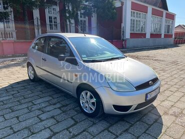 Ford Fiesta 1.3 ODLIČAN