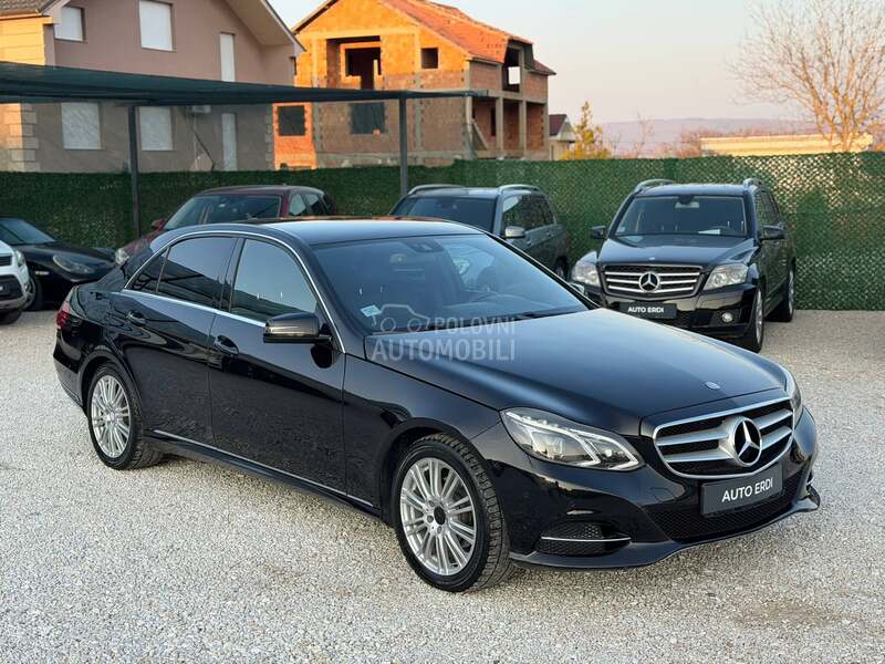 Mercedes Benz E 220 