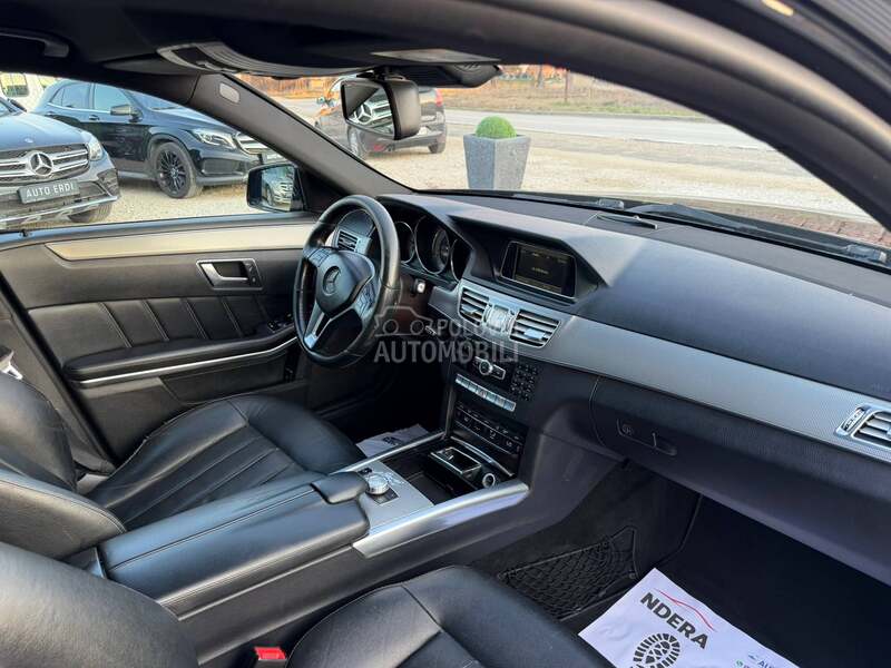 Mercedes Benz E 220 