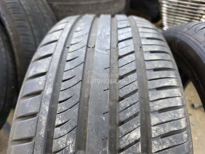 Ostalo 235/50 R18 Letnja