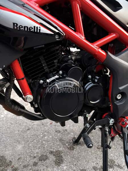 Benelli Bn125