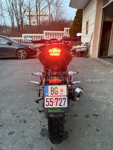 Benelli Bn125
