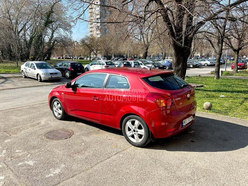 Kia pro_cee`d 
