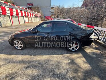 Lexus IS 200 2.0 1gfe