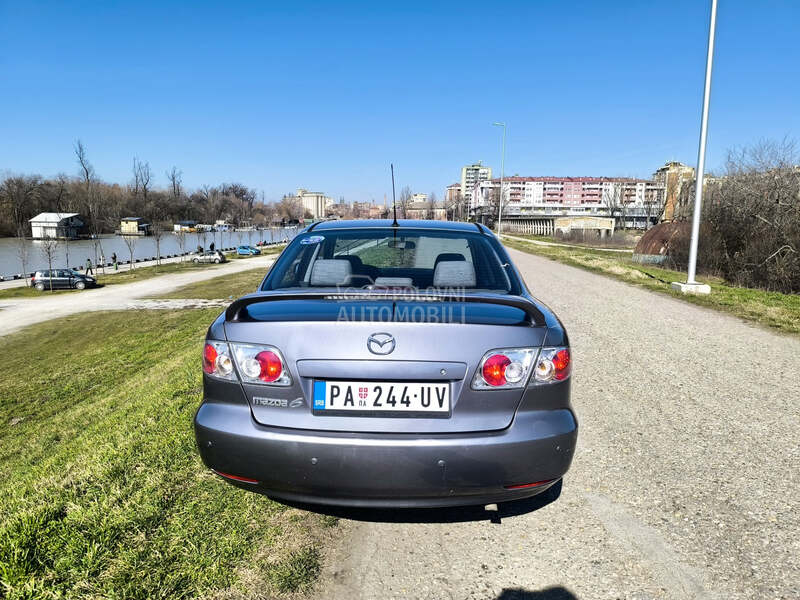 Mazda 6 