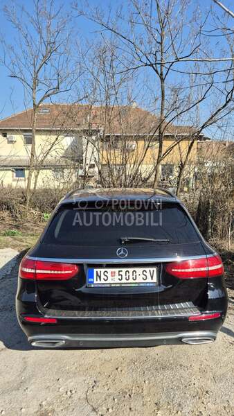 Mercedes Benz E 220 