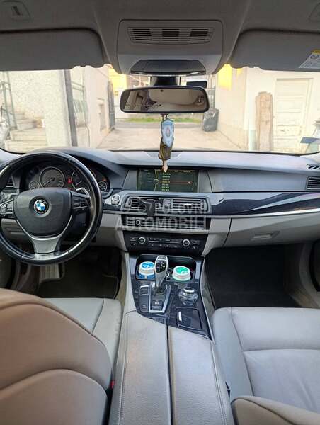 BMW 528 