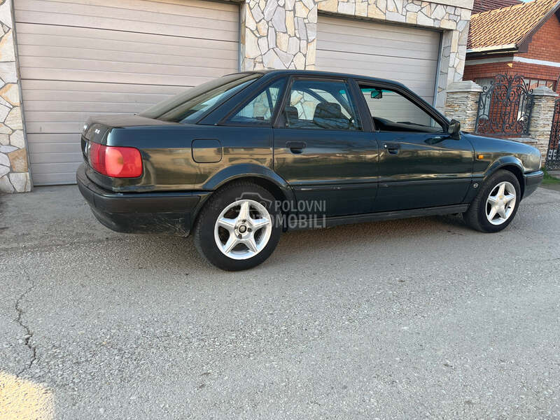 Audi 80 