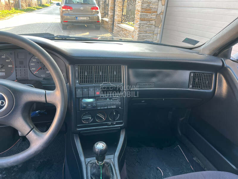 Audi 80 