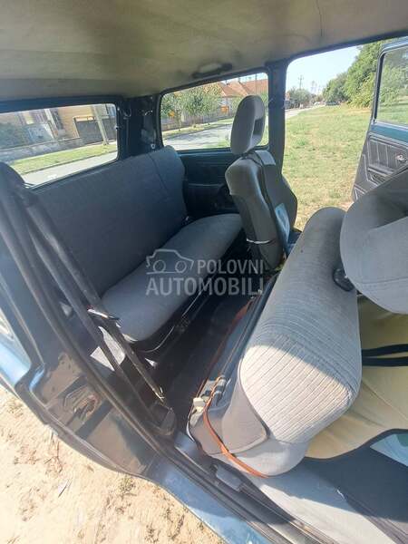 Lada Niva 