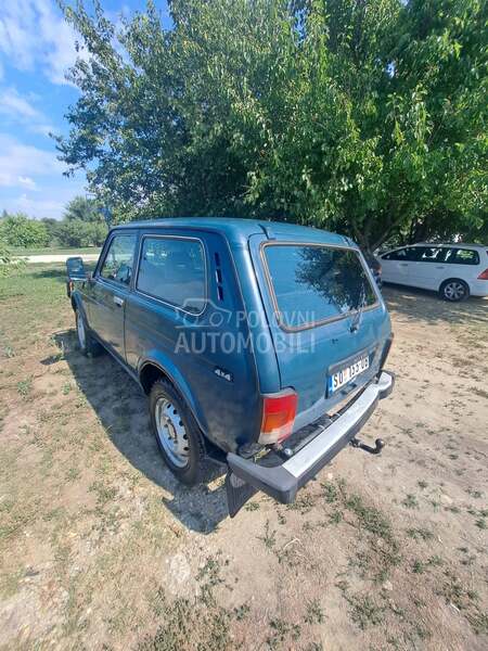 Lada Niva 