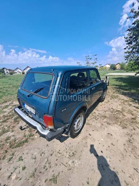 Lada Niva 