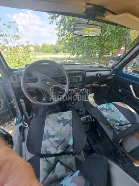 Lada Niva 