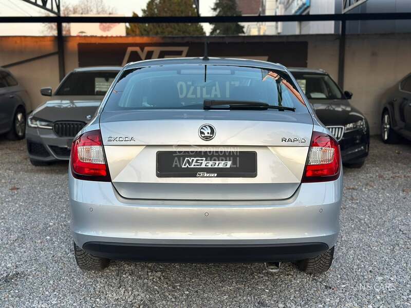 Škoda Rapid 