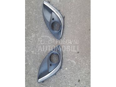Rešetka oko maglenke za Opel Corsa D od 2011. do 2015. god.