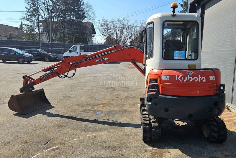 Kubota KX 101/3  VRHUNSKA 3,6 T