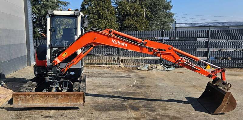 Kubota KX 101/3  VRHUNSKA 3,6 T