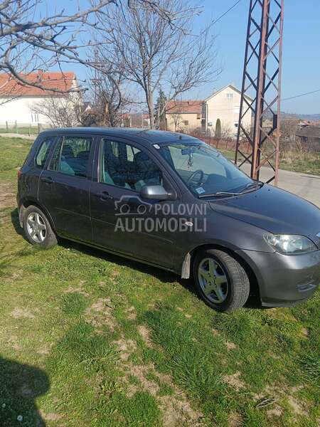 Mazda 2 hdi autom