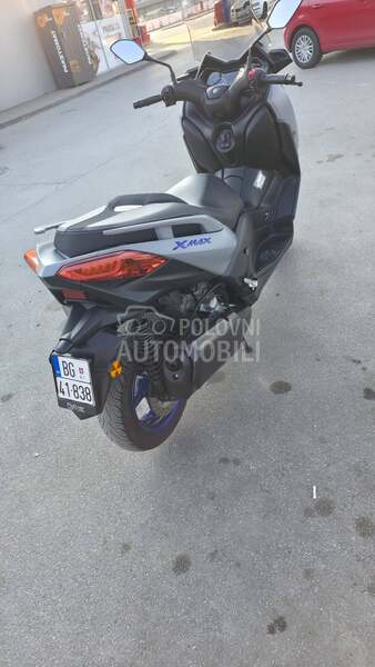 Yamaha x max 300