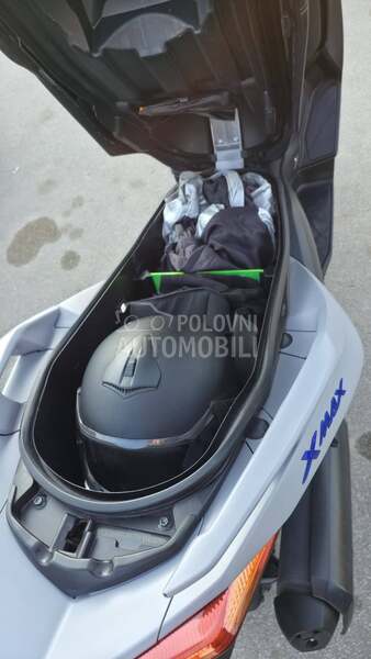 Yamaha x max 300
