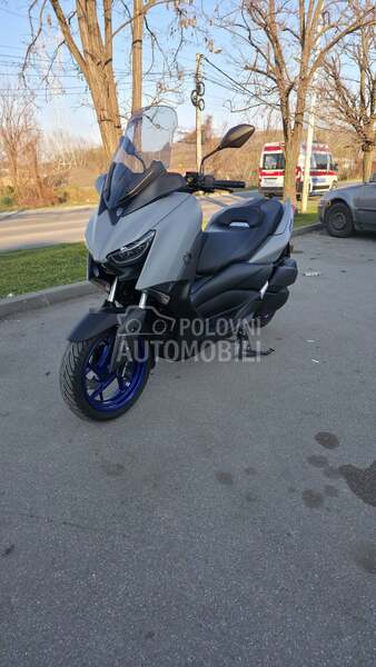 Yamaha x max 300