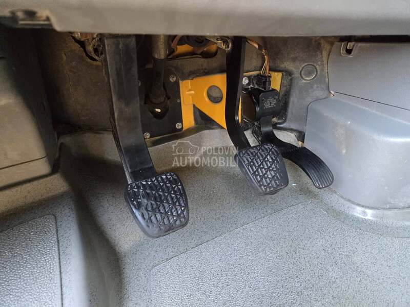 Mercedes Benz Sprinter 313 Putar