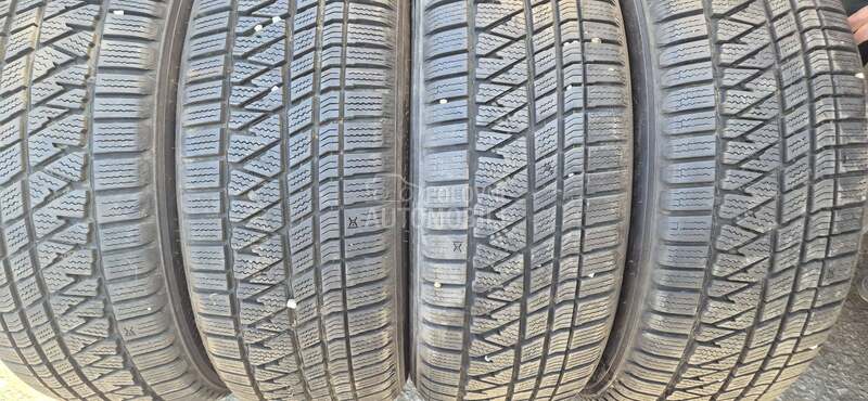 Kumho 245/60 R18 Zimska