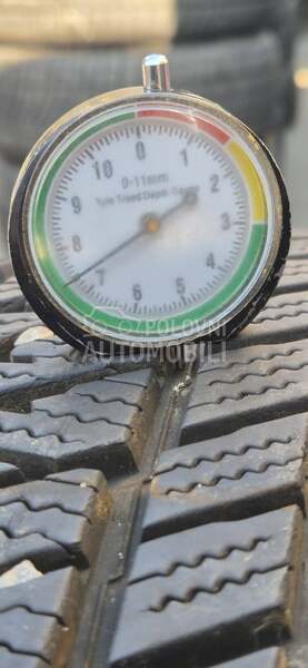 Kumho 245/60 R18 Zimska