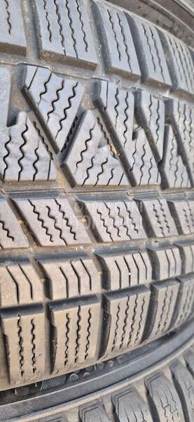 Kumho 245/60 R18 Zimska