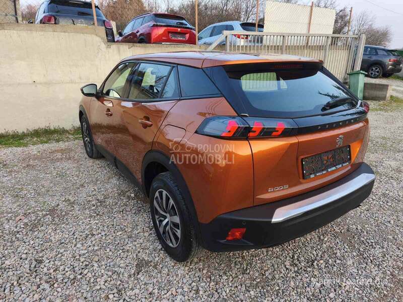 Peugeot 2008 1.2  Active