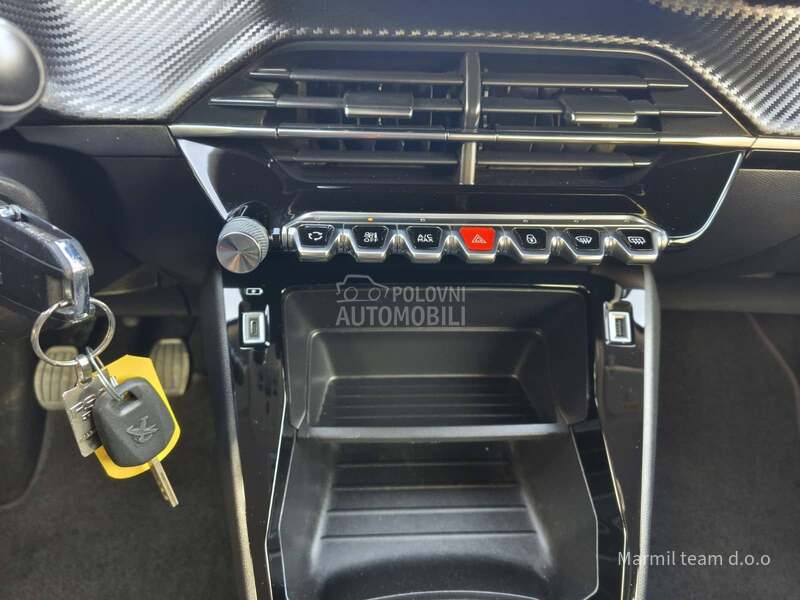 Peugeot 2008 1.2  Active