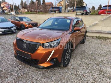 Peugeot 2008 1.2  Active