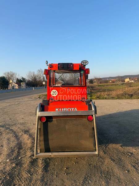 Kubota G23