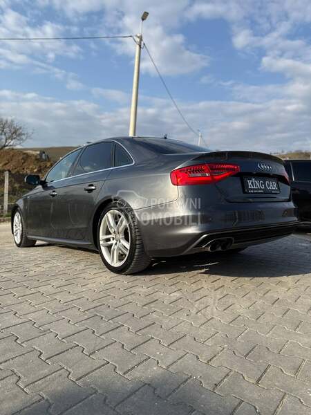 Audi A4 S line