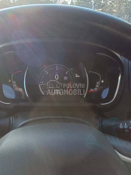 Renault Scenic 1.5 dci