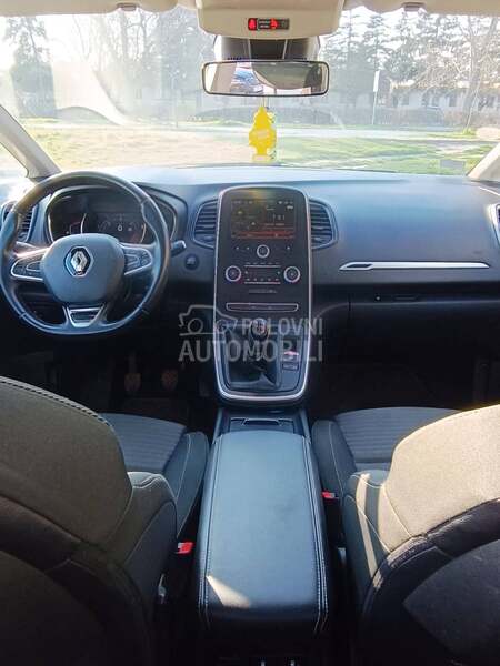 Renault Scenic 1.5 dci