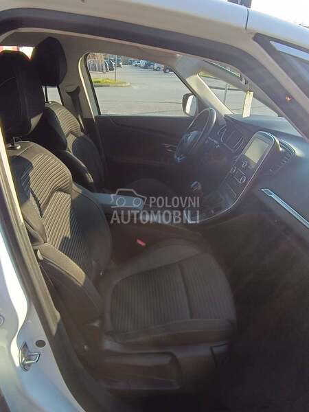 Renault Scenic 1.5 dci