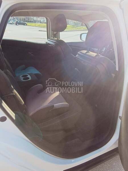 Renault Scenic 1.5 dci