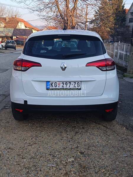 Renault Scenic 1.5 dci