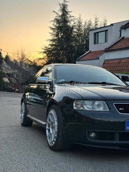 Audi S3 