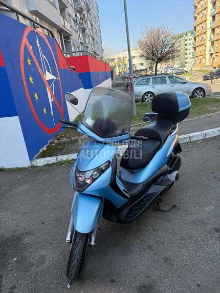 Piaggio Beverly 250 ie