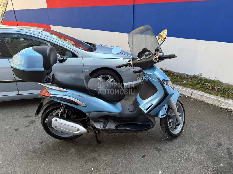Piaggio Beverly 250 ie